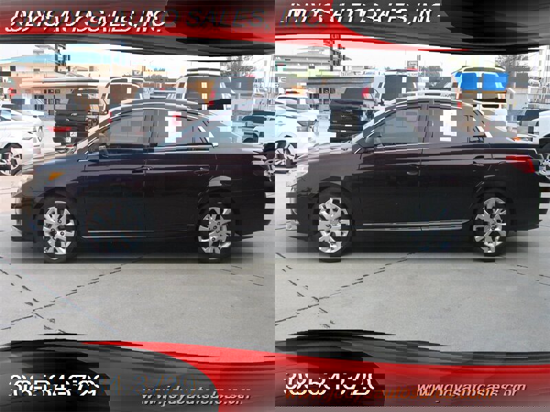 Used 2011 Toyota Avalon Limited image 31