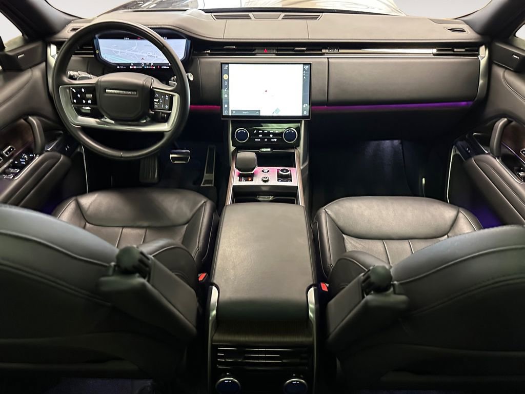 Used 2023 Land Rover Range Rover SE AWD/4WD image 7