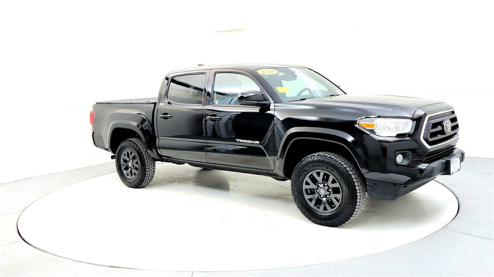 Certified 2021 Toyota Tacoma SR5 image 7