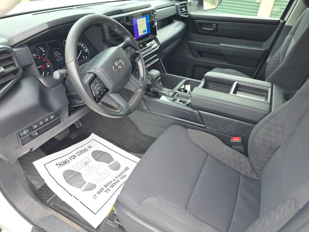Used 2023 Toyota Tundra SR AWD/4WD image 12