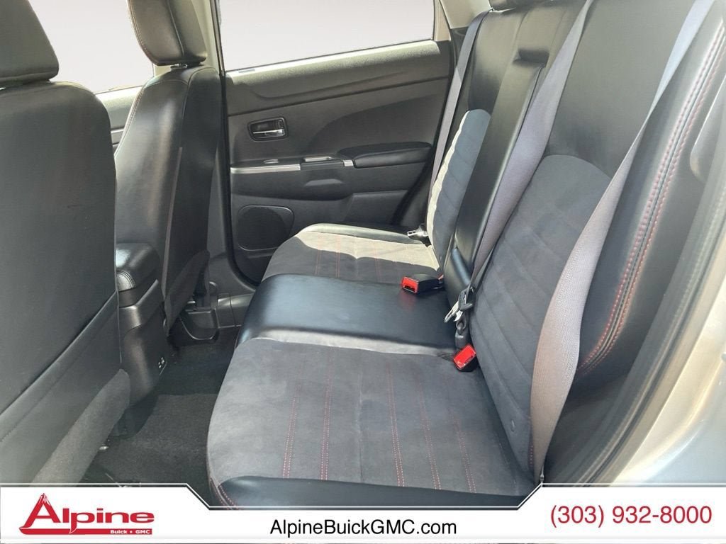 Used 2024 Mitsubishi Outlander Sport AWD image 13