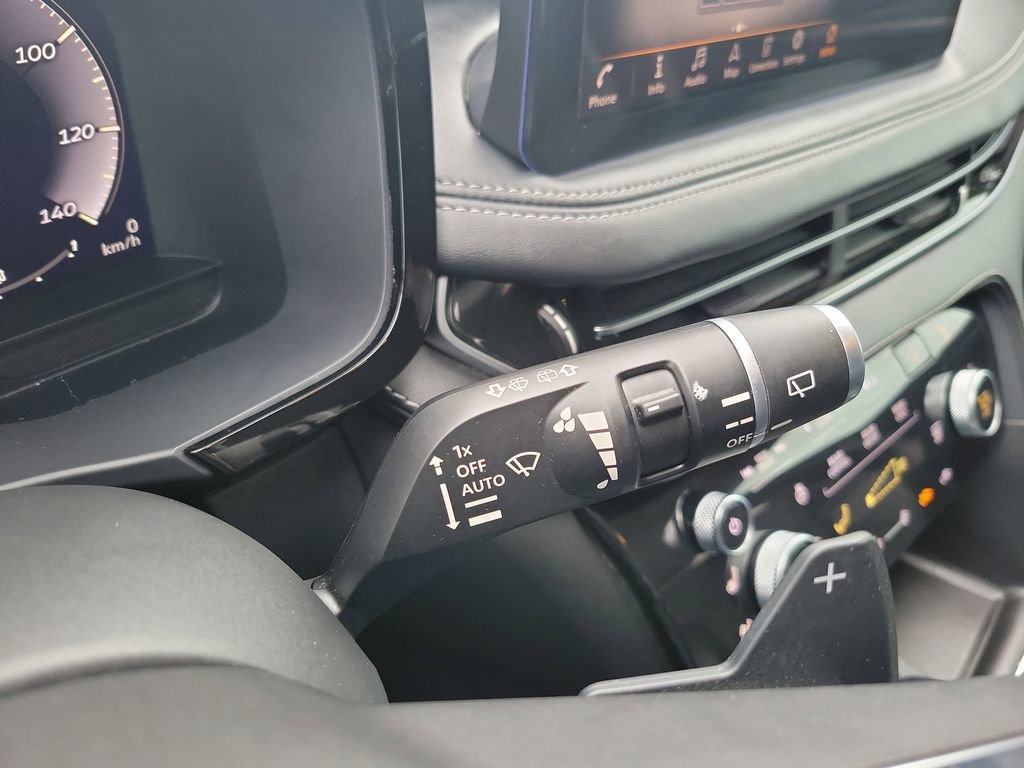 Used 2023 INFINITI QX60 Luxe w/ Cargo Package image 17