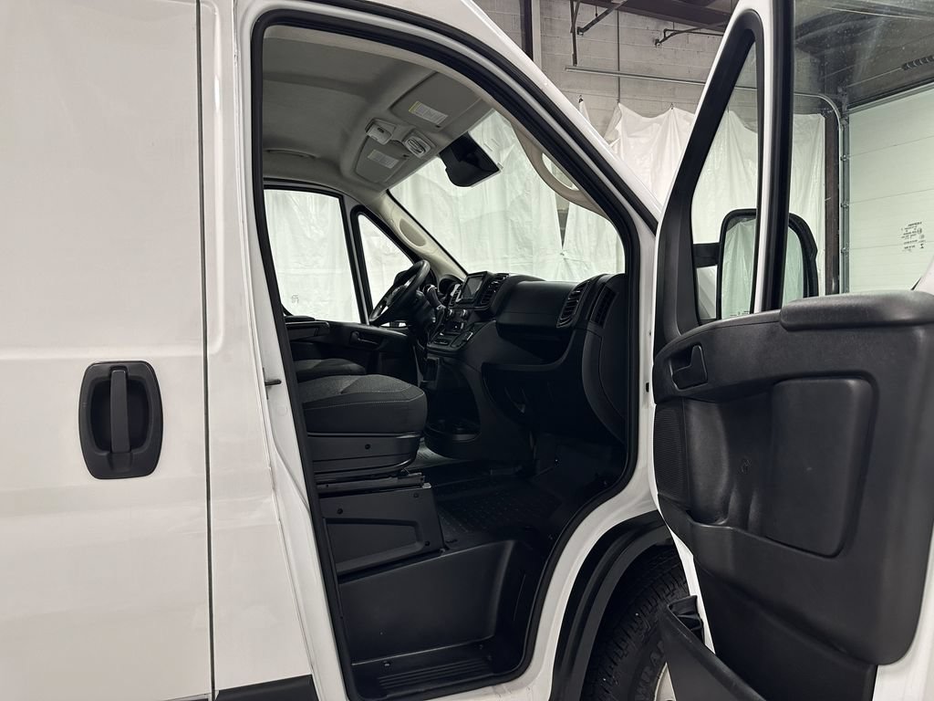 Used 2023 RAM ProMaster 3500 FWD image 46