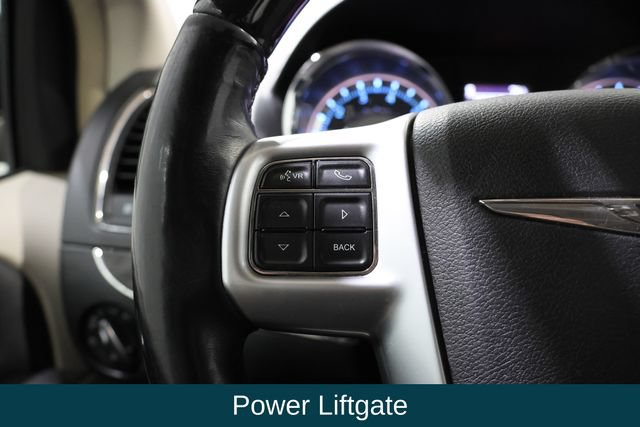 Used 2012 Chrysler Town & Country Limited w/ Luxury Group FWD image 16