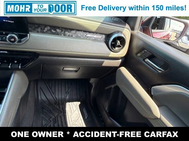 Used 2026 Chevrolet Colorado ZR2 w/ Technology Package AWD/4WD image 32