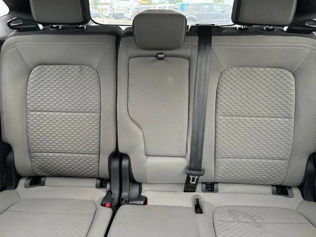 Used 2022 Ford Escape SE w/ SE Sport Appearance Package FWD image 18