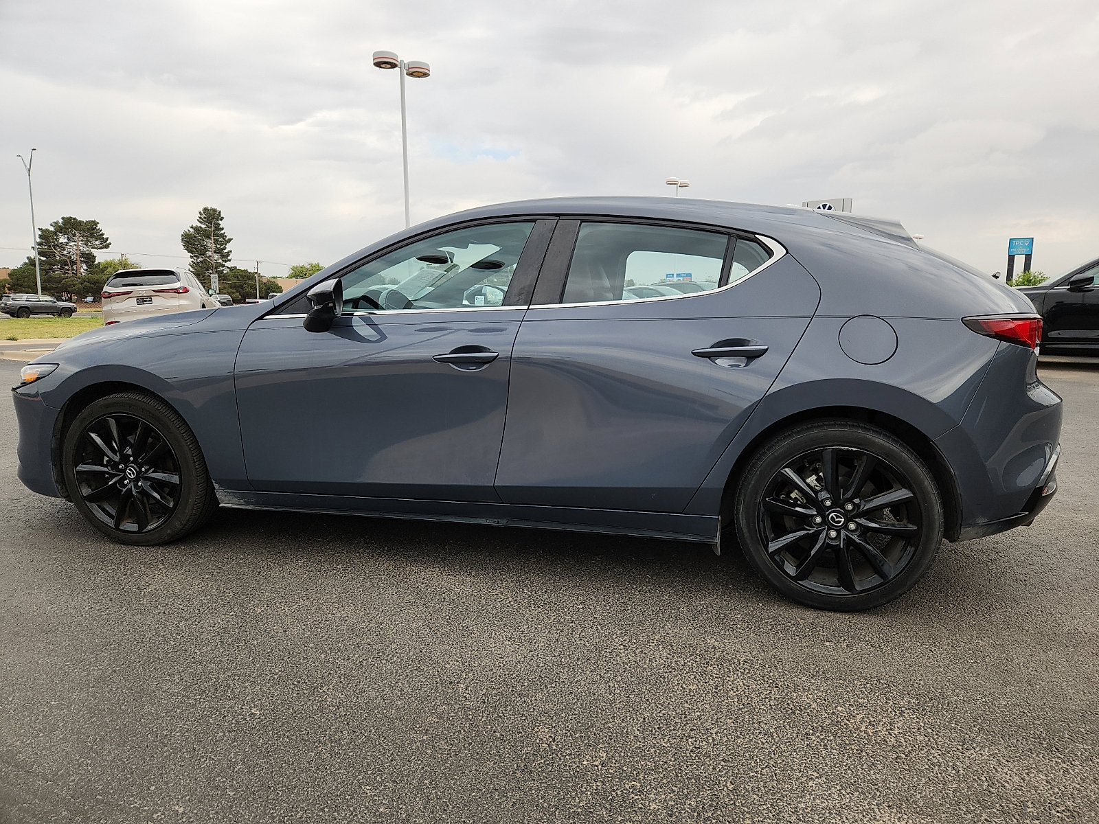 Used 2023 MAZDA MAZDA3 s AWD/4WD image 4