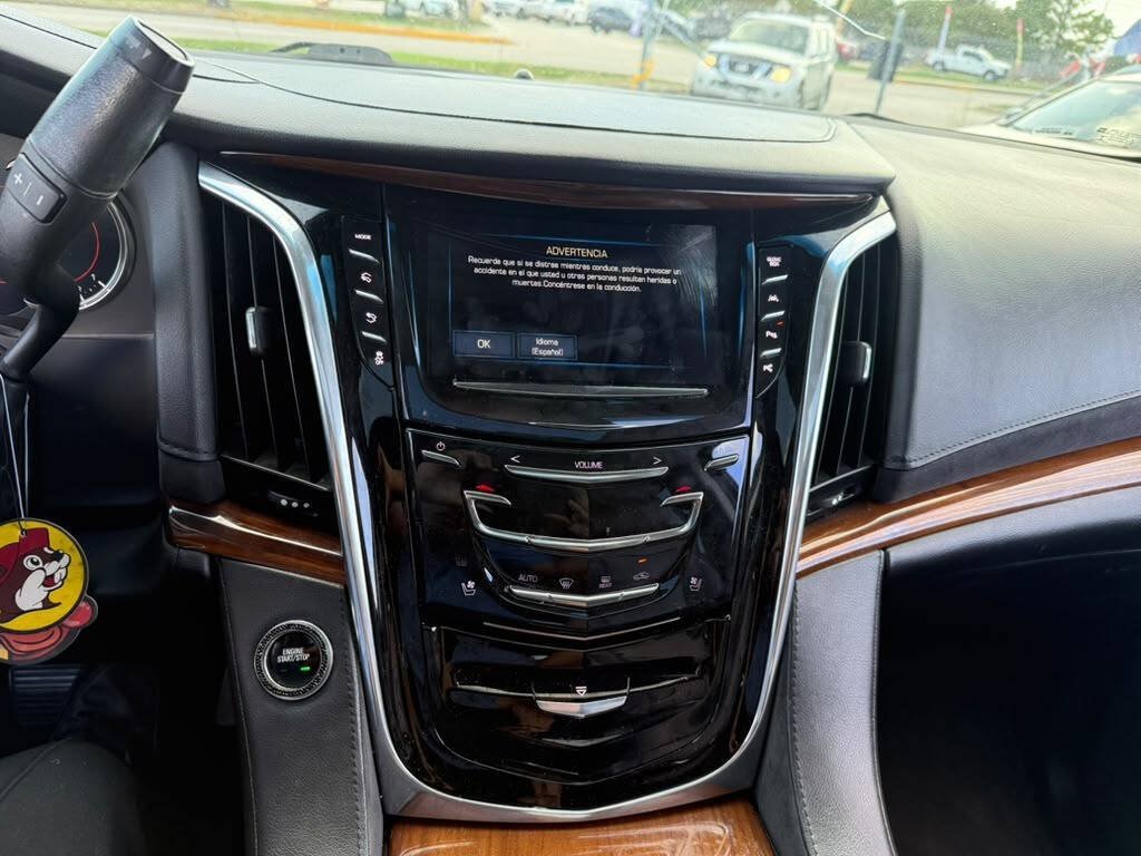 Used 2017 Cadillac Escalade ESV Premium Luxury AWD/4WD image 40