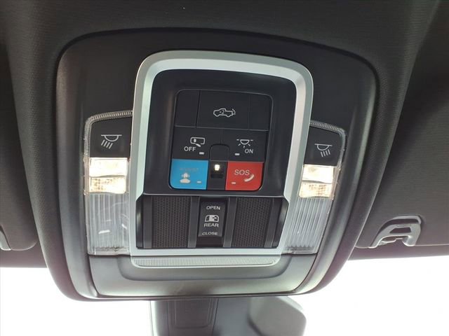 New 2026 RAM 1500 4x4 Crew Cab image 23