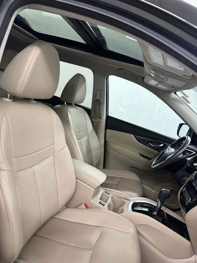 Used 2016 Nissan Rogue SL w/ SL Premium Package image 37