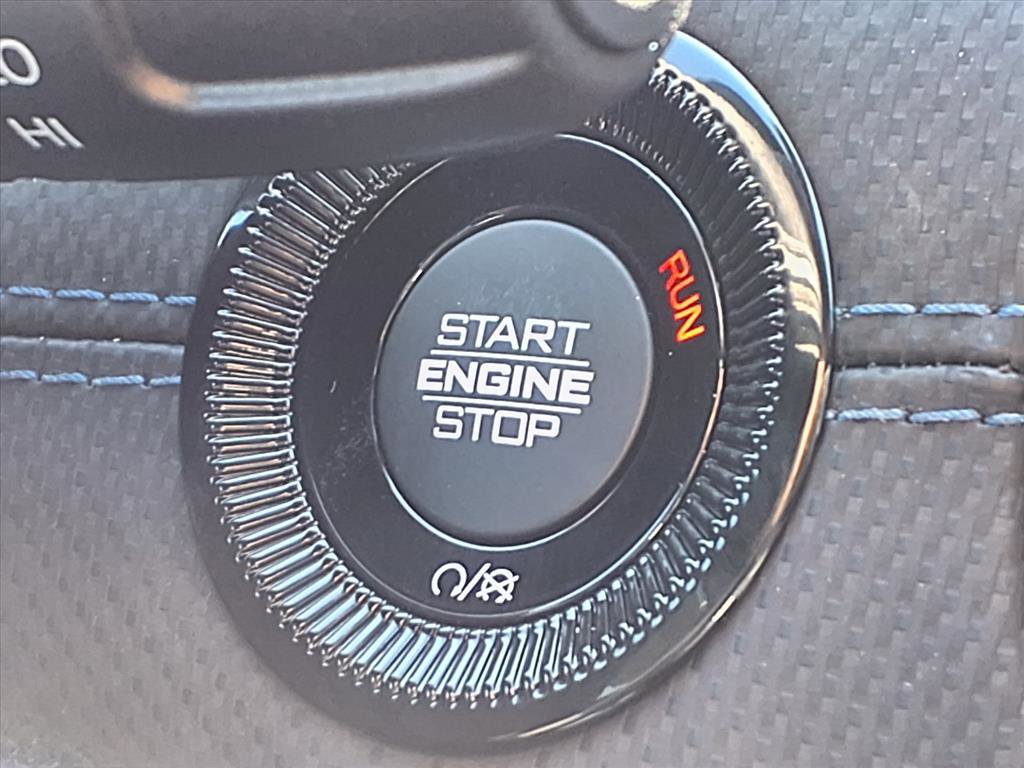 New 2026 Jeep Compass Altitude image 13