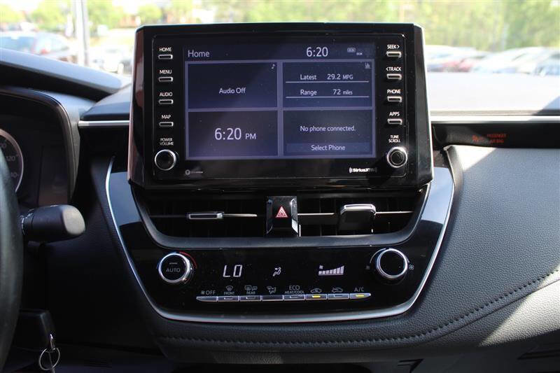 Used 2021 Toyota Corolla SE w/ Carpet Mat Package (TMS) image 17
