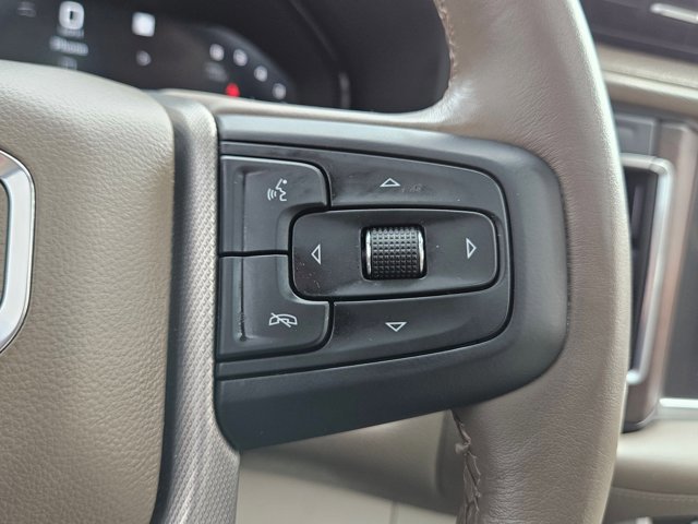 Used 2022 GMC Yukon Denali w/ Denali Premium Package AWD/4WD image 29