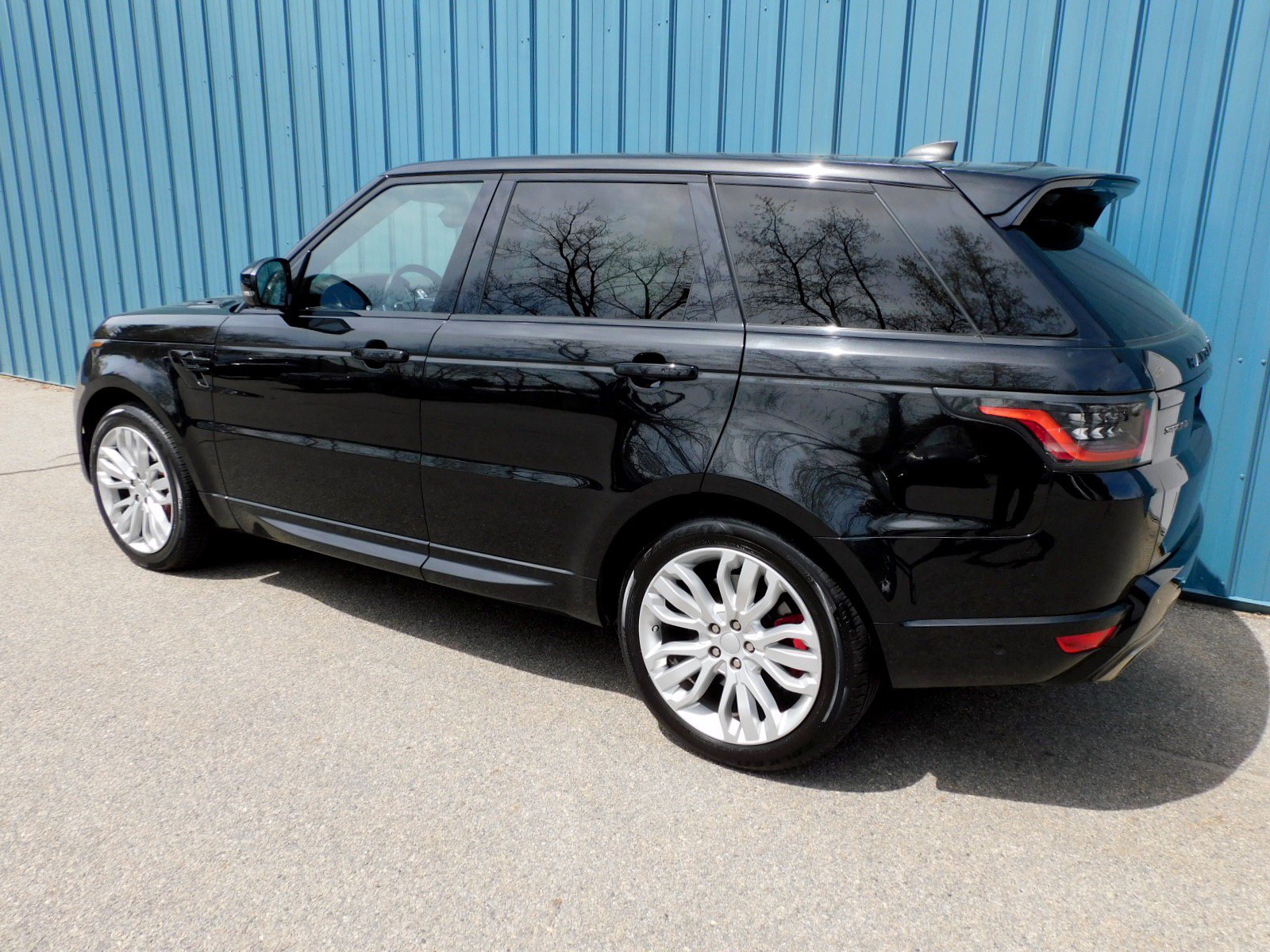 Used 2019 Land Rover Range Rover Sport HSE Dynamic AWD/4WD image 3