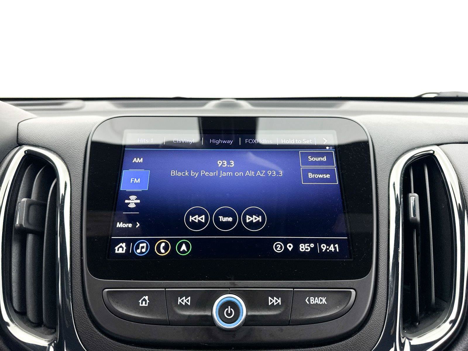 Used 2024 Chevrolet Equinox RS FWD image 5