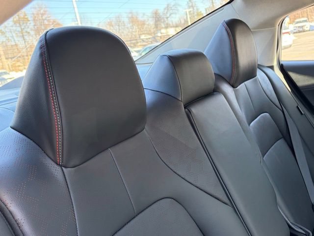 New 2026 Nissan Sentra SR w/ SR Premium Package FWD image 32