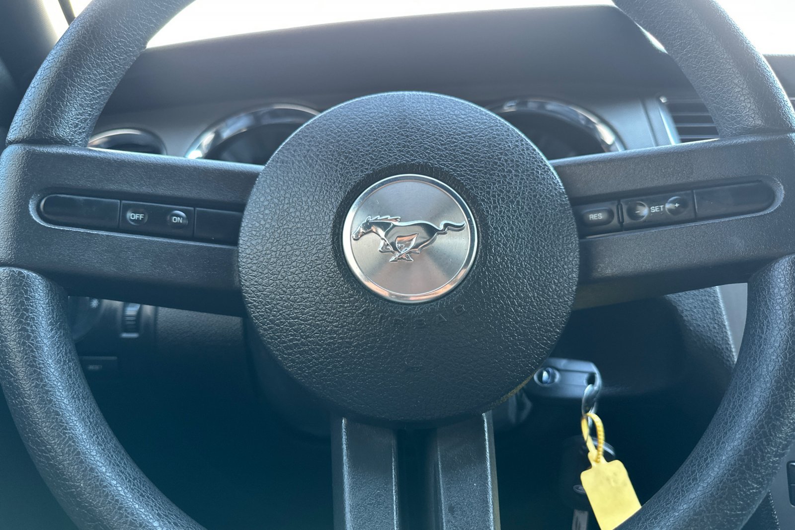Used 2011 Ford Mustang GT RWD image 31