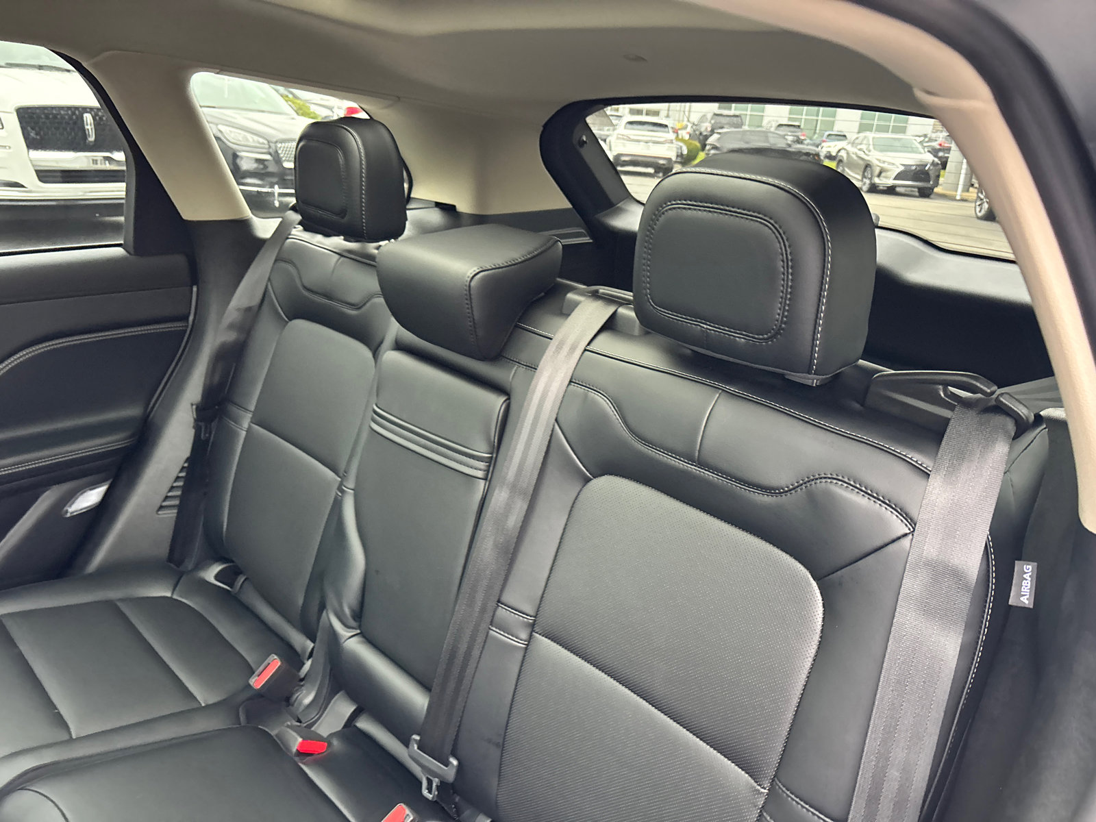 New 2026 Lincoln Corsair Premiere image 27