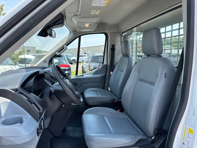 Used 2018 Ford Transit 250 w/ 10' Aluminum Flatbed image 21