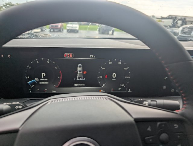 New 2027 Nissan Sentra SR w/ SR Premium Package FWD image 21