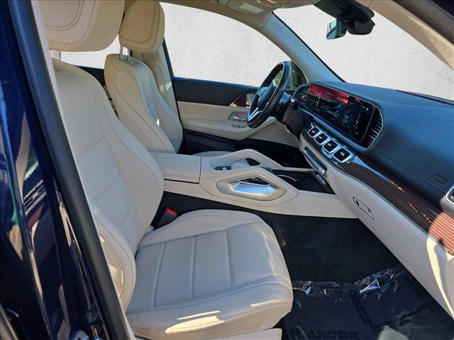 Used 2021 Mercedes-Benz GLS 450 4MATIC image 10