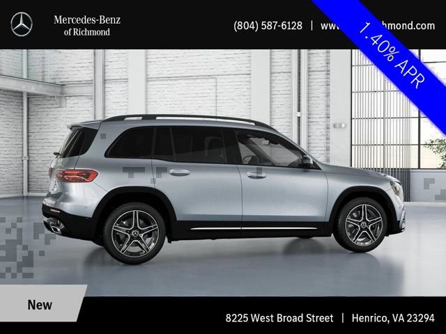 Used 2025 Mercedes-Benz GLB 250 4MATIC image 18