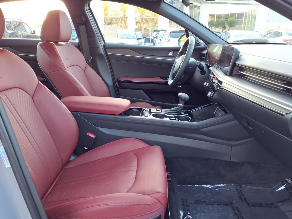 Certified 2026 Kia K5 GT-Line image 10