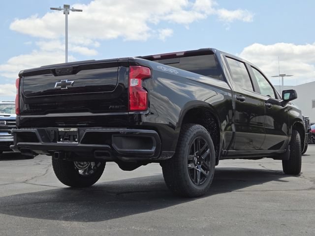 New 2026 Chevrolet Silverado 1500 RST w/ Dark Appearance Package AWD/4WD image 17
