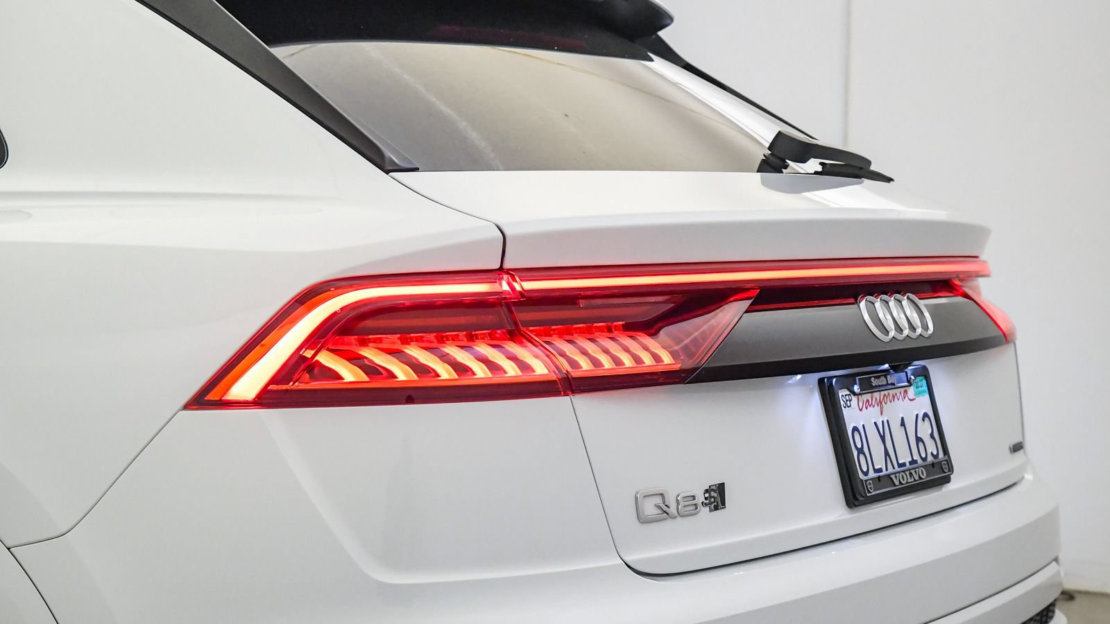 Used 2019 Audi Q8 Premium Plus AWD/4WD image 13