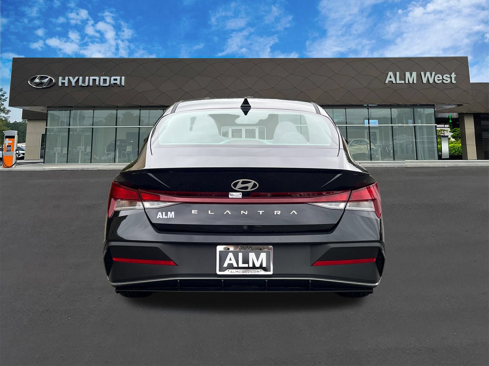 New 2026 Hyundai Elantra Sport FWD image 7