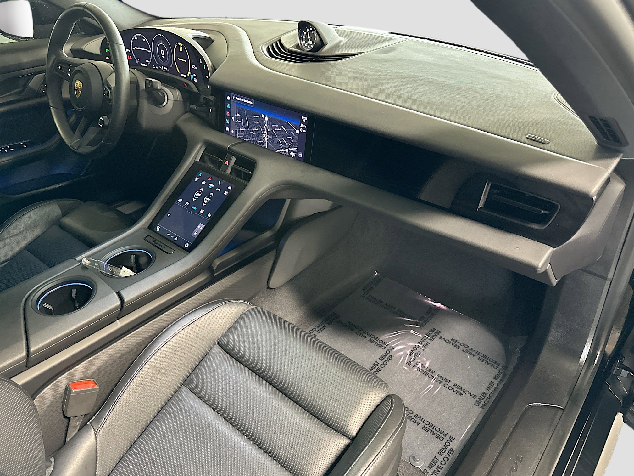 Used 2023 Porsche Taycan w/ Premium Package image 29