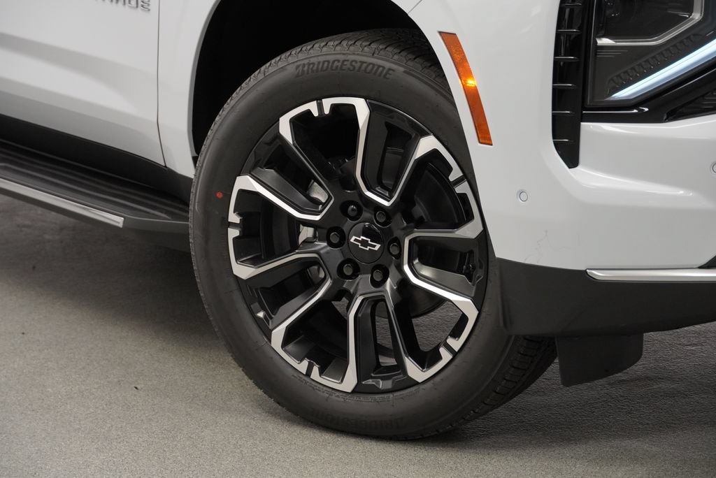New 2026 Chevrolet Tahoe High Country w/ Sun And Tow Package AWD/4WD image 10