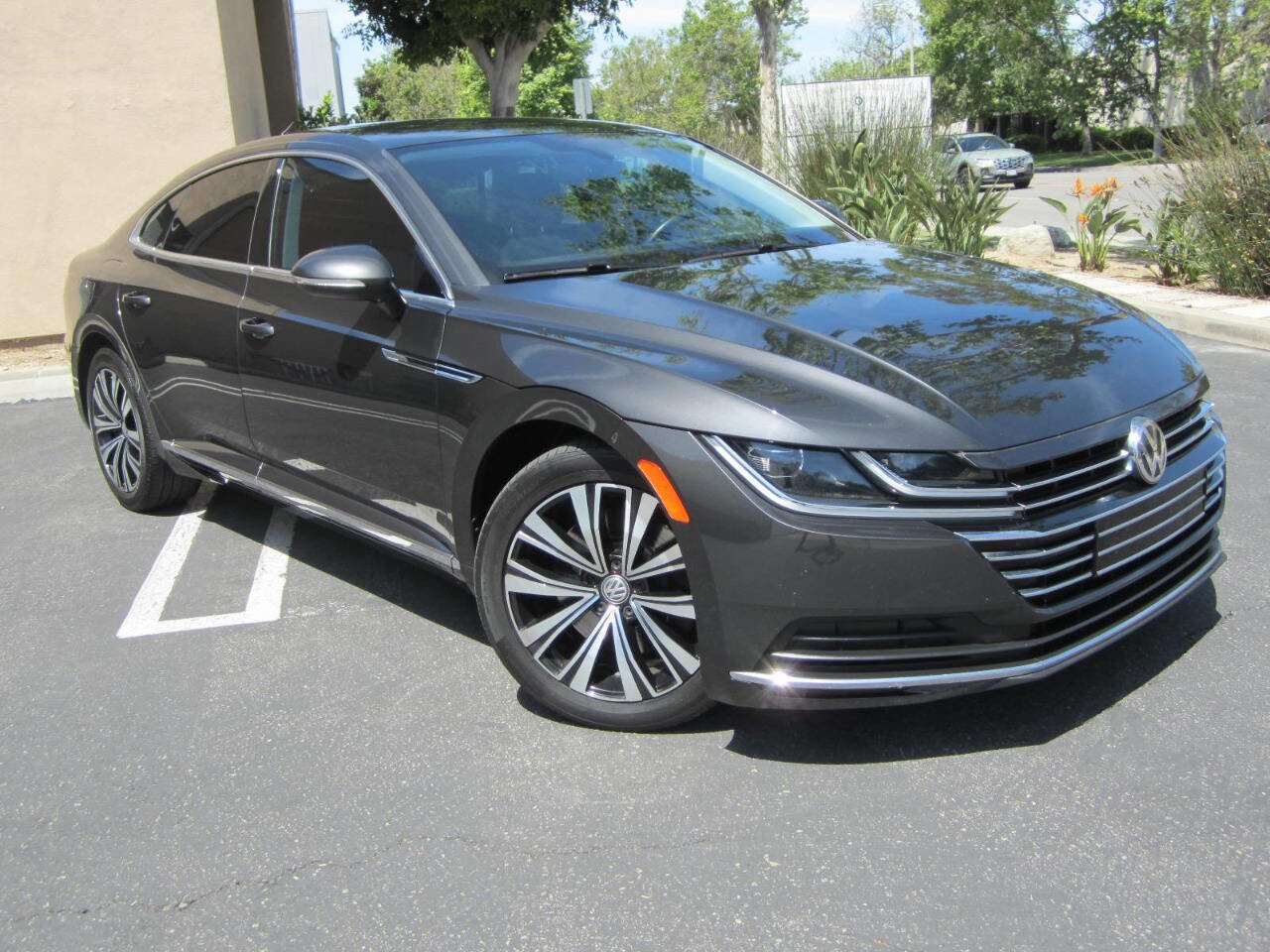 Used 2020 Volkswagen Arteon SE video 1