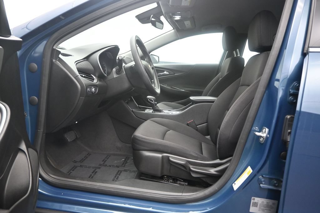 Used 2024 Chevrolet Malibu LS FWD image 12