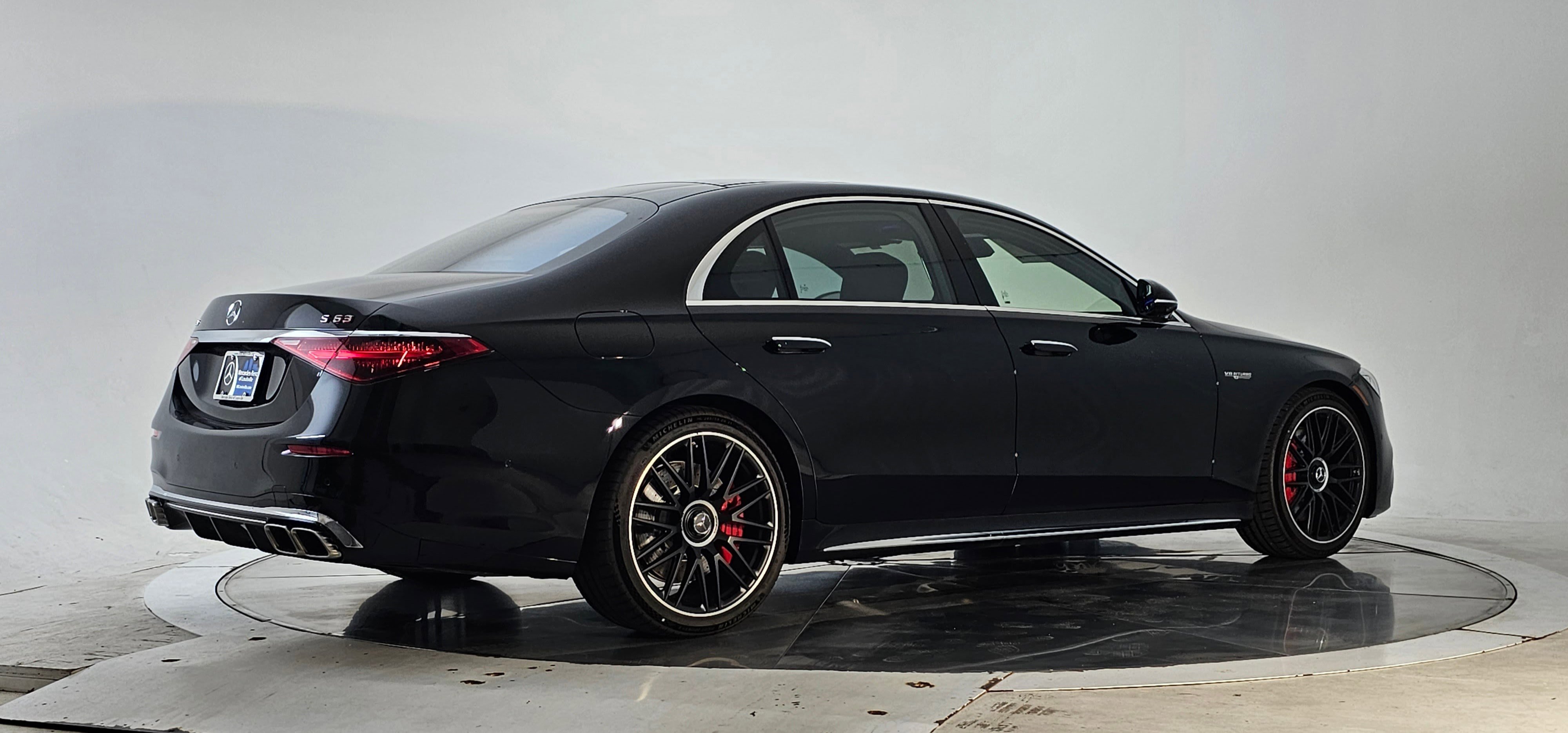 New 2025 Mercedes-Benz S 63 AMG S video 2