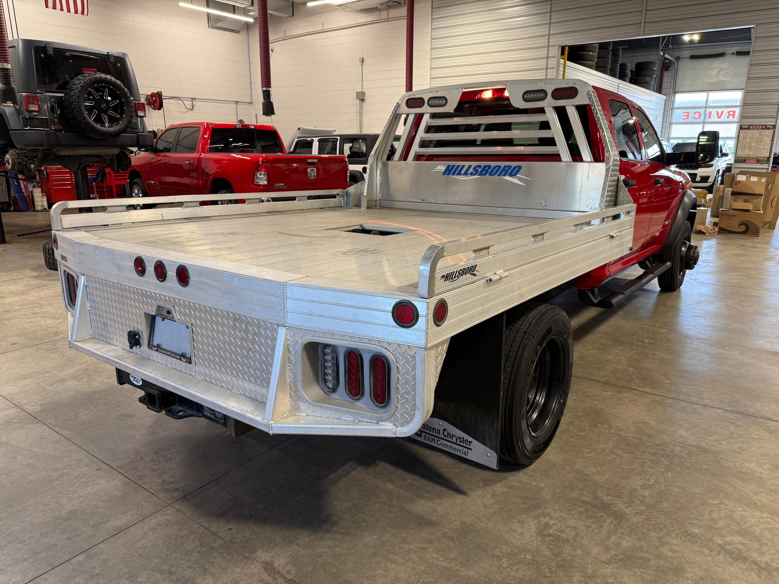 Used 2022 RAM 5500 Tradesman w/ Max Tow Package AWD/4WD image 21