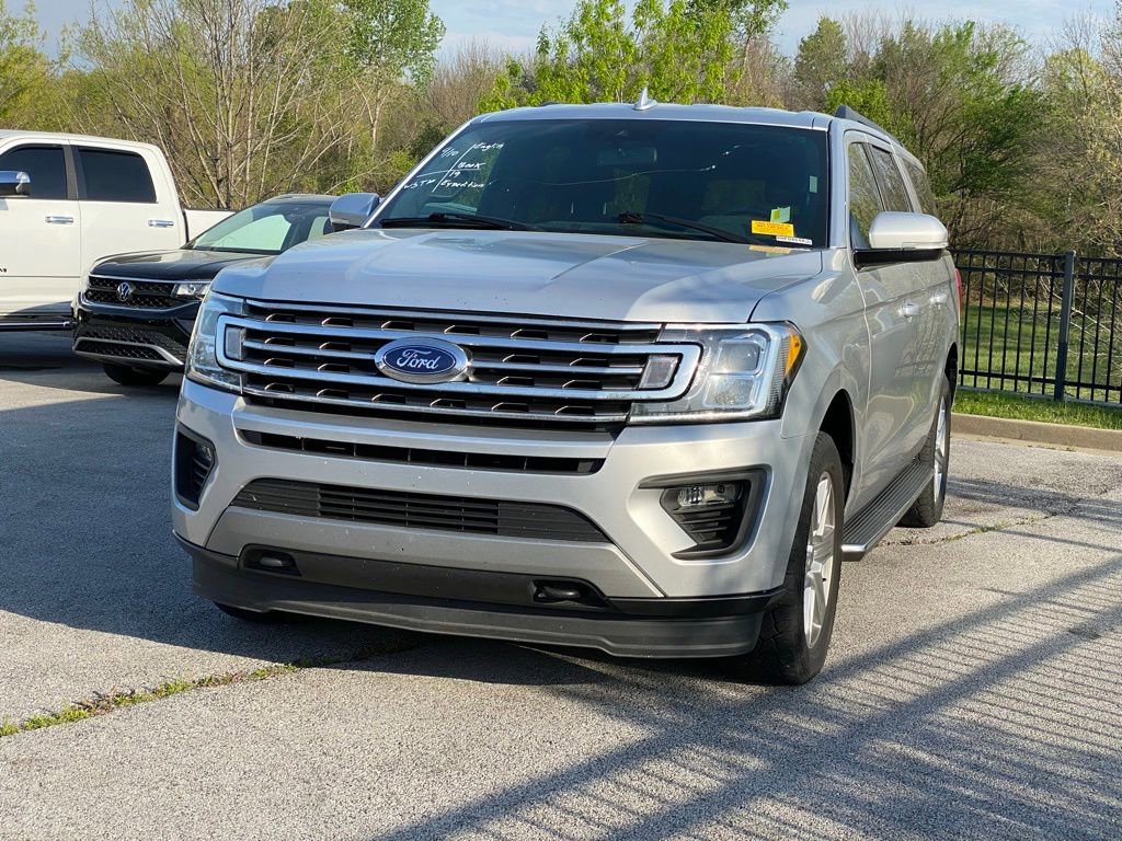 Used 2019 Ford Expedition Max XLT w/ Equipment Group 202A image 3