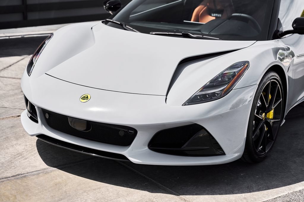 Used 2026 Lotus Emira RWD image 6