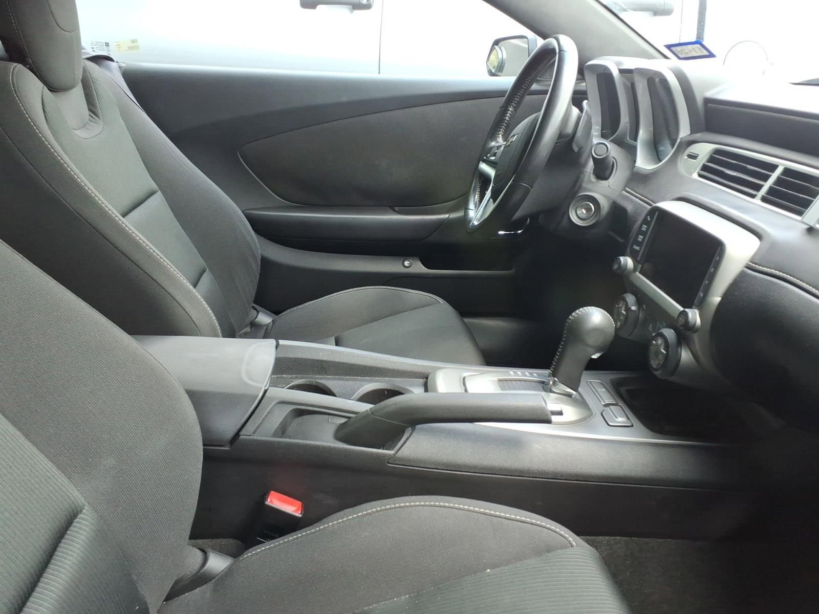 Used 2015 Chevrolet Camaro LT w/ Rear Vision Package RWD image 11