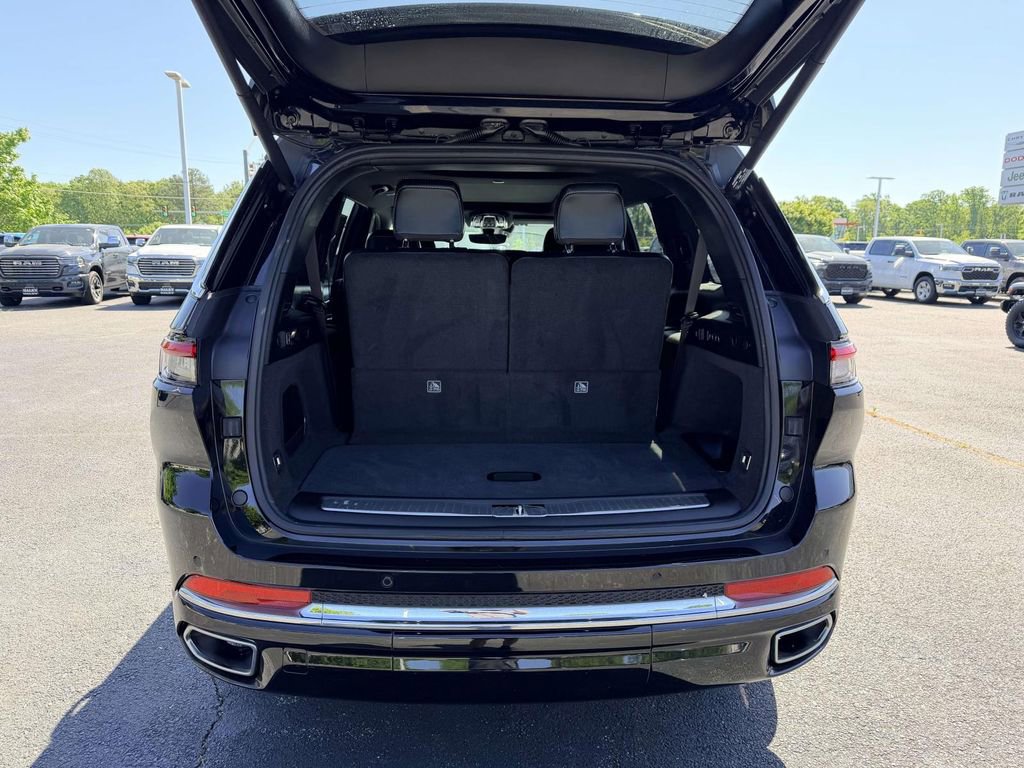 Used 2022 Jeep Grand Cherokee L Overland AWD/4WD image 15