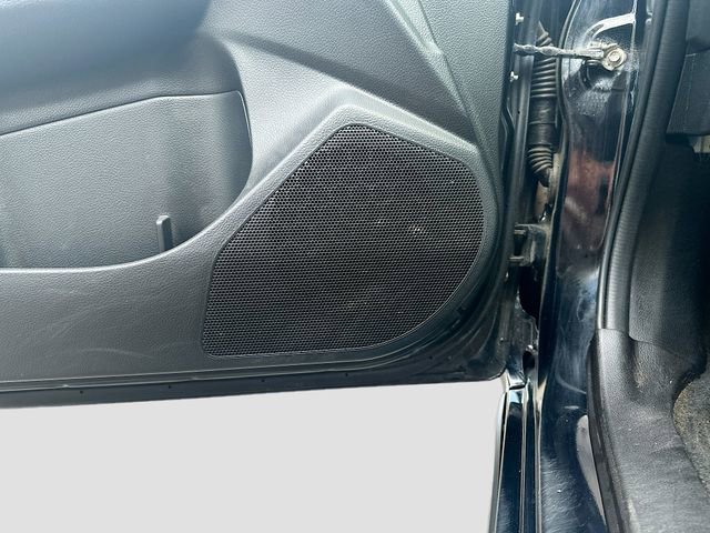 Used 2017 Subaru Crosstrek 2.0i Limited image 19