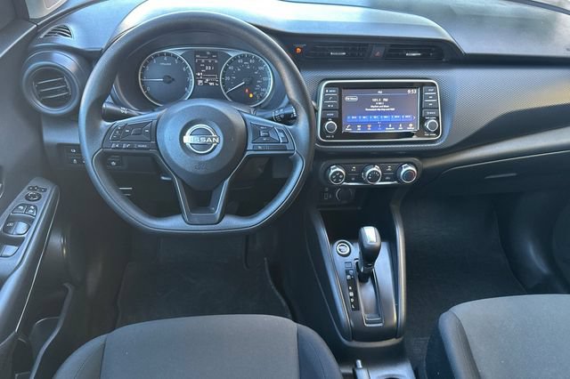 Certified 2025 Nissan Kicks Play S FWD image 17