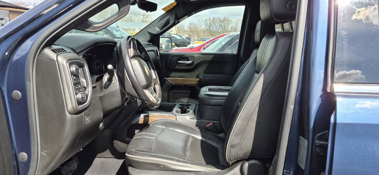 Used 2019 Chevrolet Silverado 1500 High Country image 7