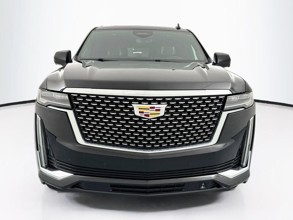 Used 2023 Cadillac Escalade Premium Luxury w/ Performance Package AWD/4WD image 2