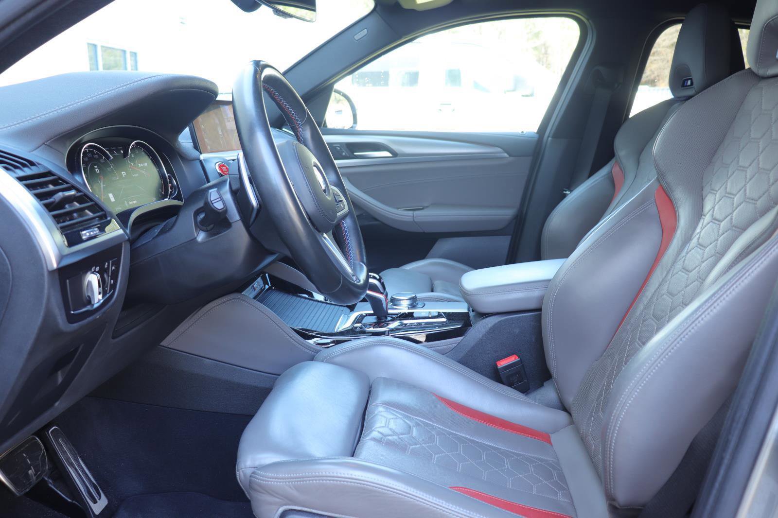Used 2020 BMW X4 M image 10