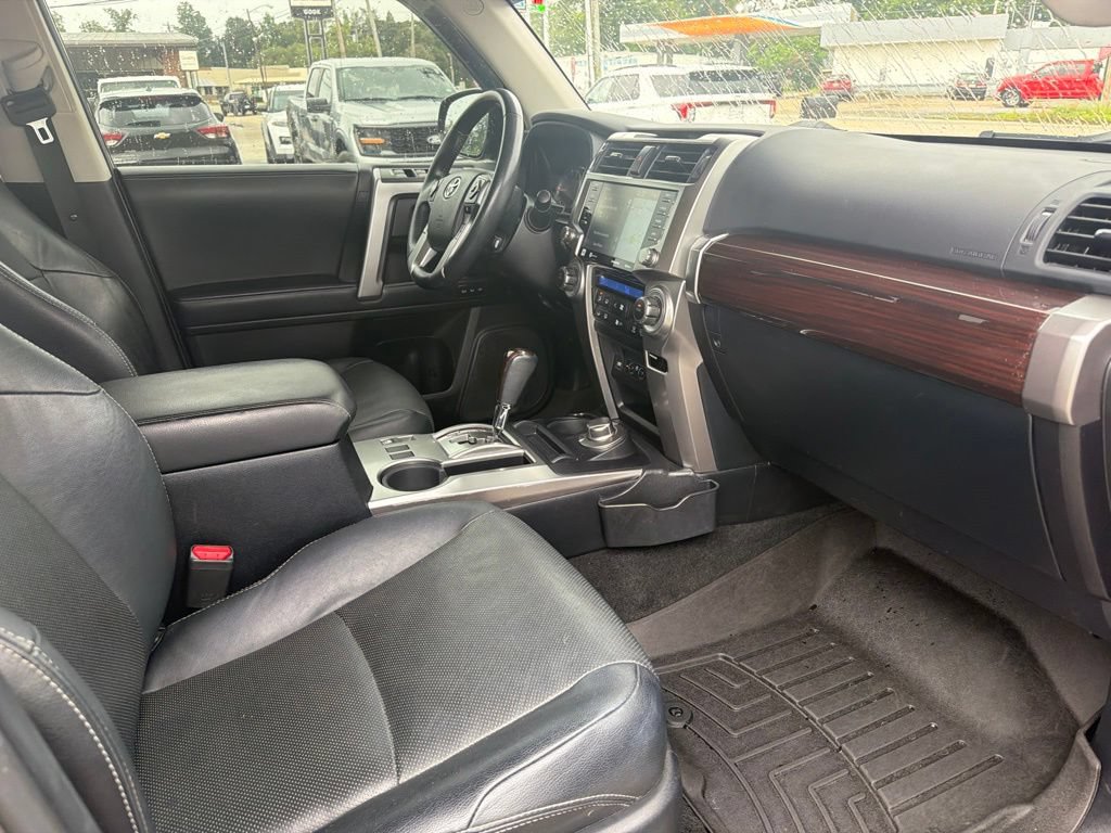Used 2021 Toyota 4Runner Limited AWD/4WD image 15