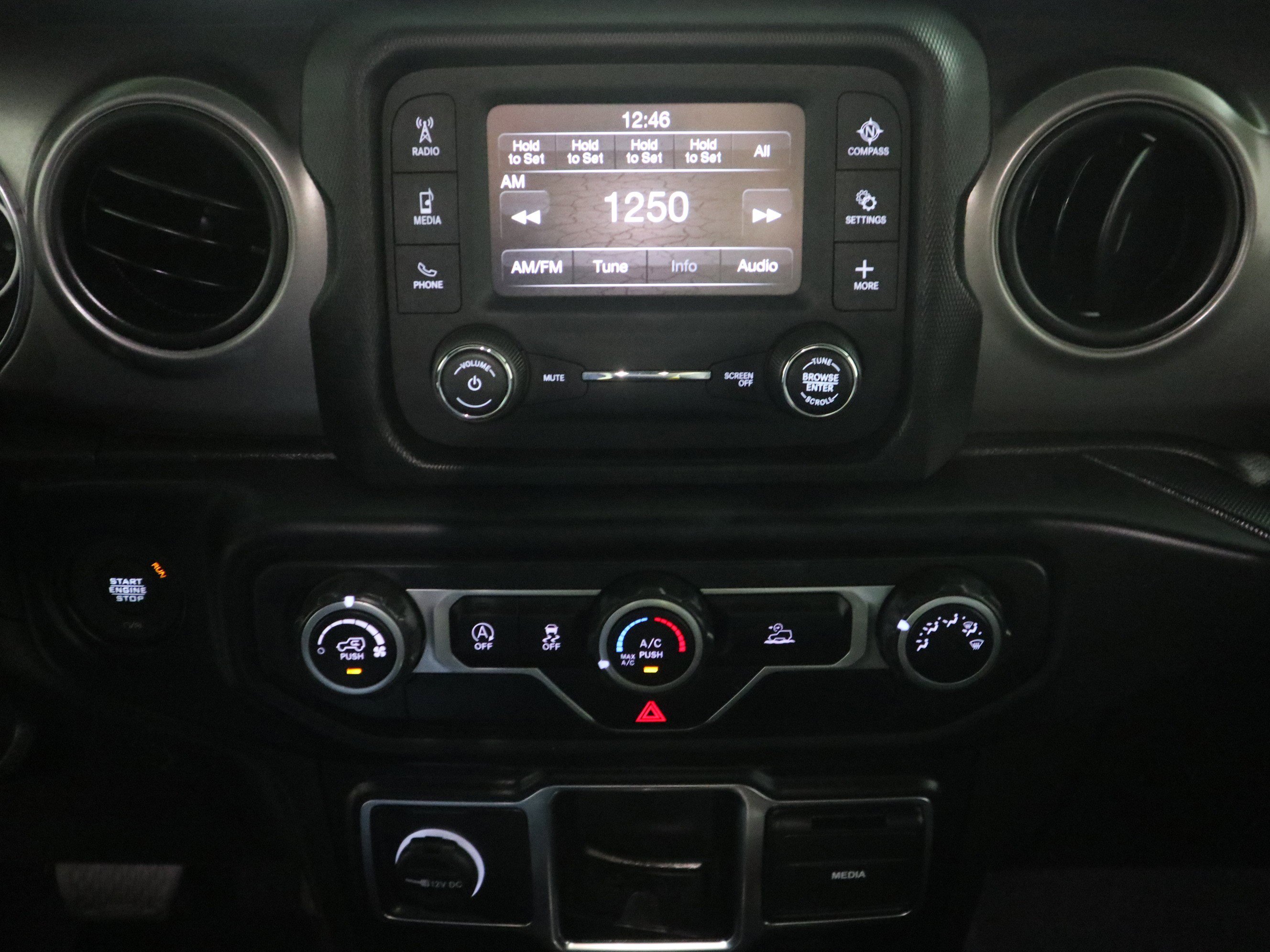 Used 2021 Jeep Wrangler Sport image 22