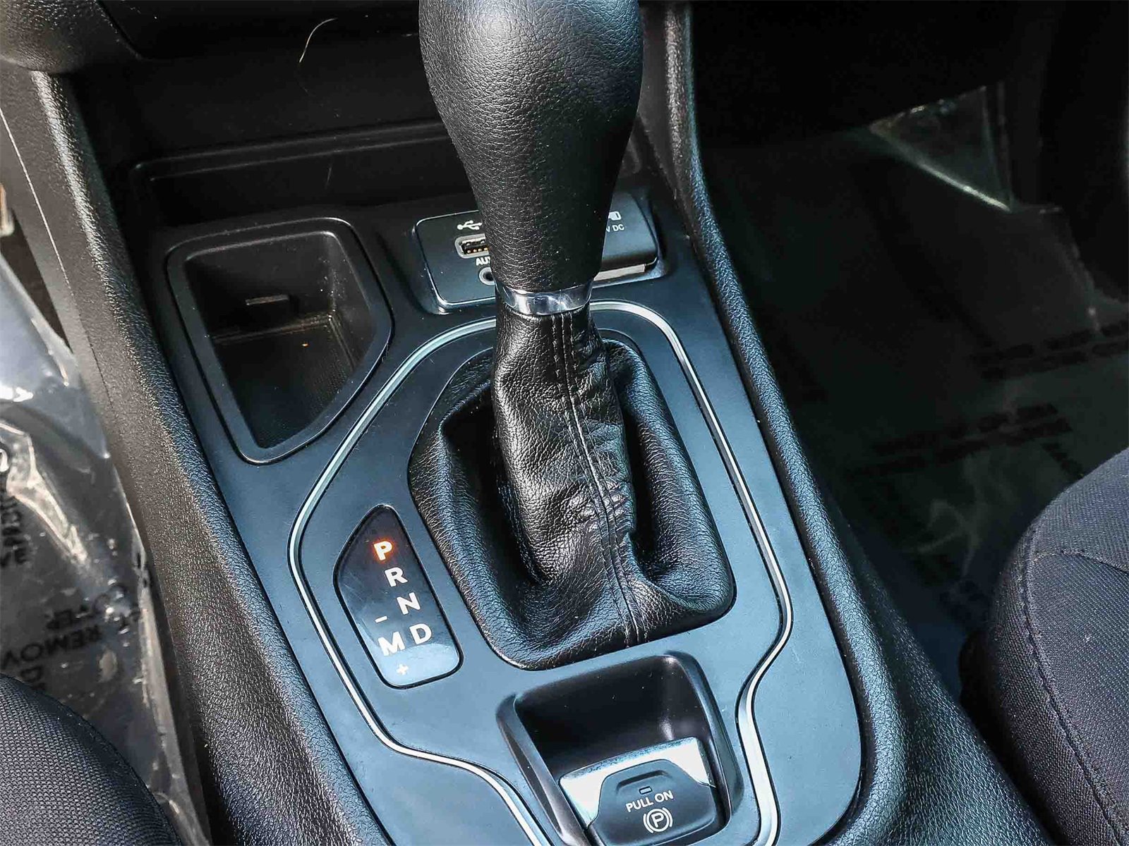 Used 2019 Jeep Cherokee Latitude w/ Popular Appearance Group image 24