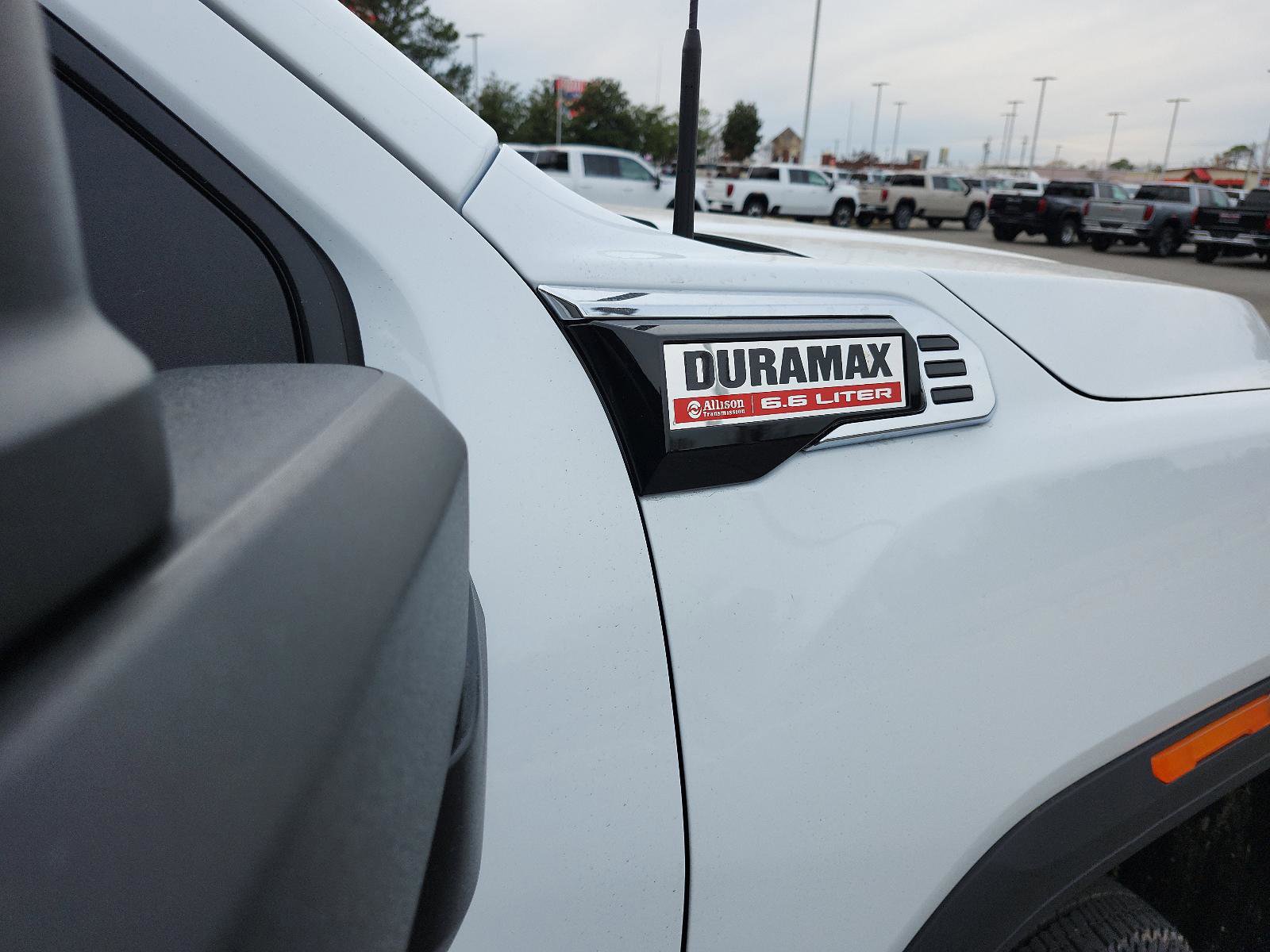 New 2026 GMC Sierra 3500 Pro image 7