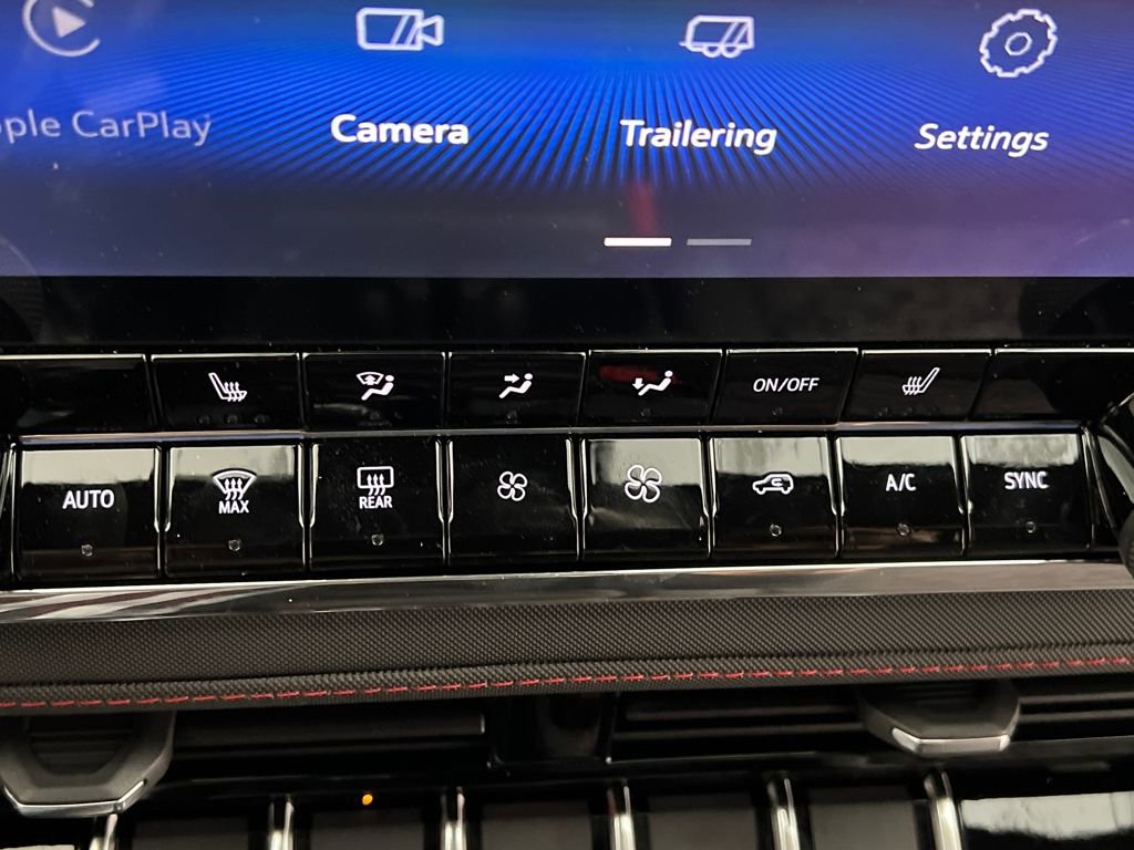 Used 2026 Chevrolet Colorado Z71 AWD/4WD image 46